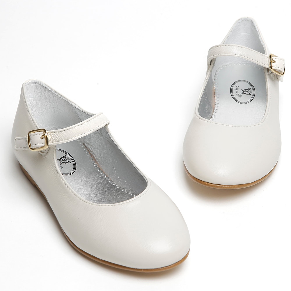 Papouelli 'Siena' Mary-Jane shoes in cream leather